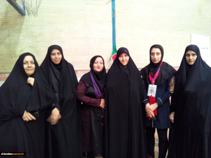 حضور دانشکده فنی دختران کاشان در نمایشگاه دستاوردهای بانوان کارآفرین کاشان