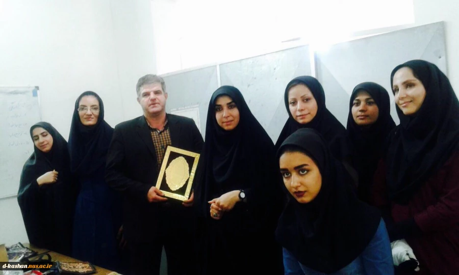 ارکاه آموزشی در زمینه انواع فرش وتاریخچه فرش دستبافت درایران وکاشان