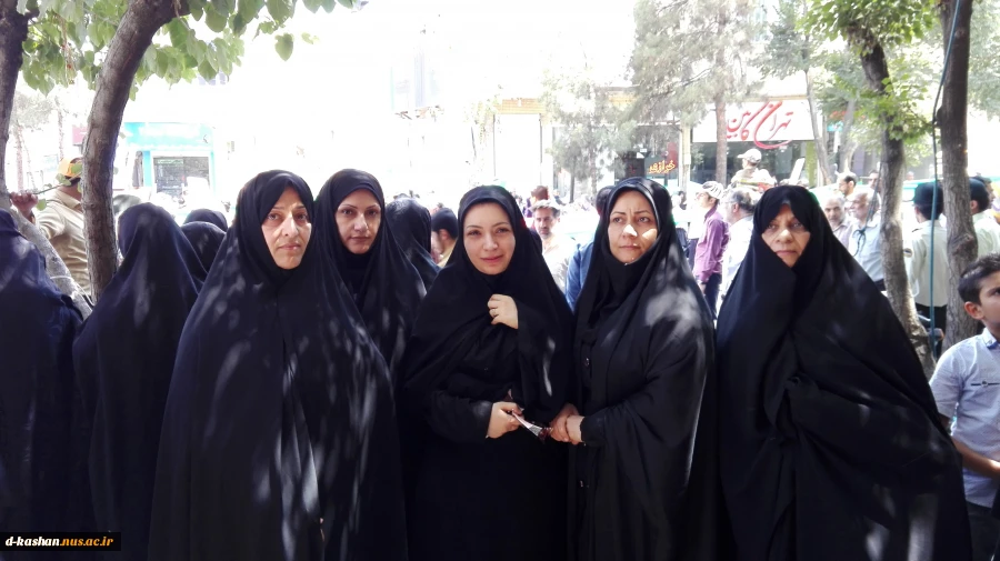 حضور مدیریت و کارکنان دانشکده فنی دختران کاشان در راهپیمائی روز قدس