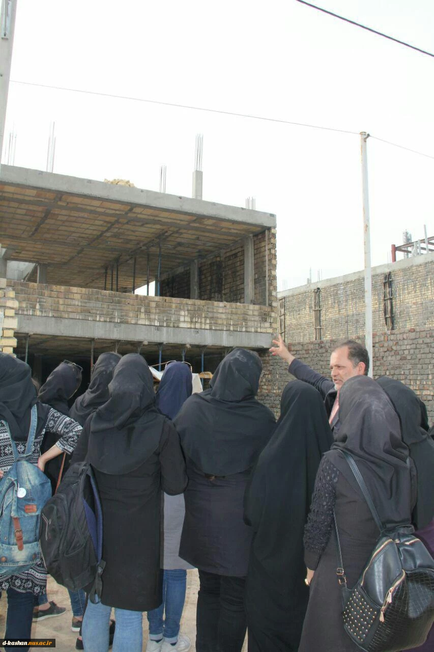 بازدید علمی دانشجویان رشته معماری از پروزه های در حال ساخت کاشان
