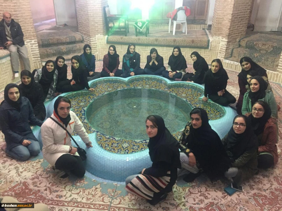 بازدید دانشجویان معماری از بناهای تاریخی شهرستانهای اردستان و زواره