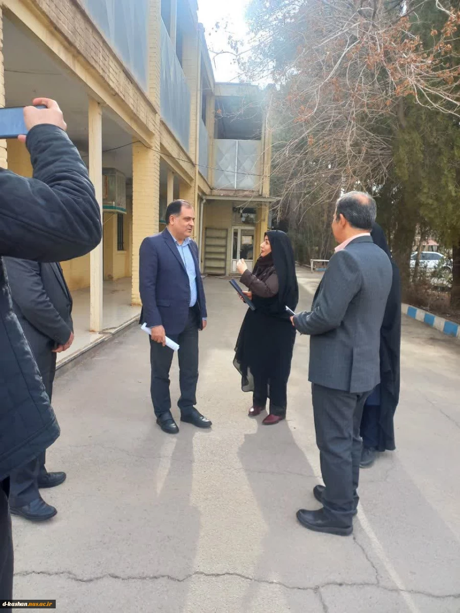 بازدید جناب آقای دکتر فخر موسوی مدیر کل محترم حوزه ریاست دانشگاه ملی مهارت از آموزشکده ملی مهارت دختران کاشان 6