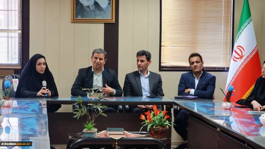 مراسم تکریم سرکار خانم دکتر معزی رئیس سابق آموزشکده ملی مهارت دختران کاشان و معارفه جناب آقای دکتر یاسمیان 5