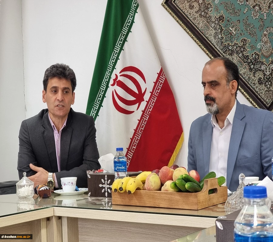 حضور جناب آقای دکتر قادری معاون محترم اداری مالی و مدیریت منابع دانشگاه ملی مهارت در دانشکده ملی مهارت دختران کاشان 4